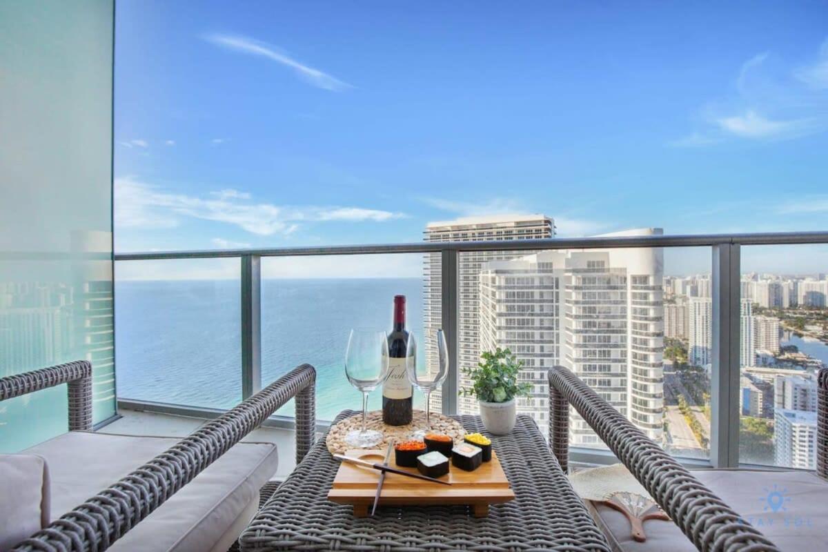 Upper Level Penthouse - Amazing Views Beach & Intracoastal Leilighet Hollywood Eksteriør bilde